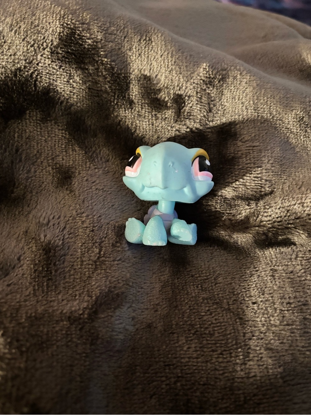 Littlest Pet Shop Blue Turtle Figure with Pink and Yellow Eye Accents